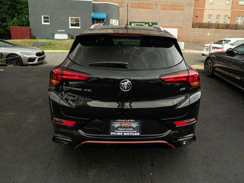 Used 2022 Buick Encore GX Select w/ Sport Touring Package AWD/4WD image 3