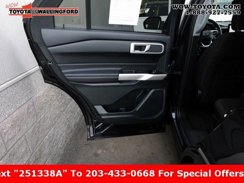 Used 2024 Ford Explorer XLT image 17