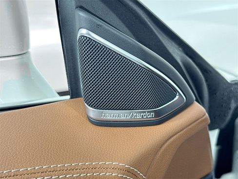 Used 2018 Mercedes-Benz CLS 550 4MATIC w/ Premium 2 Package image 21