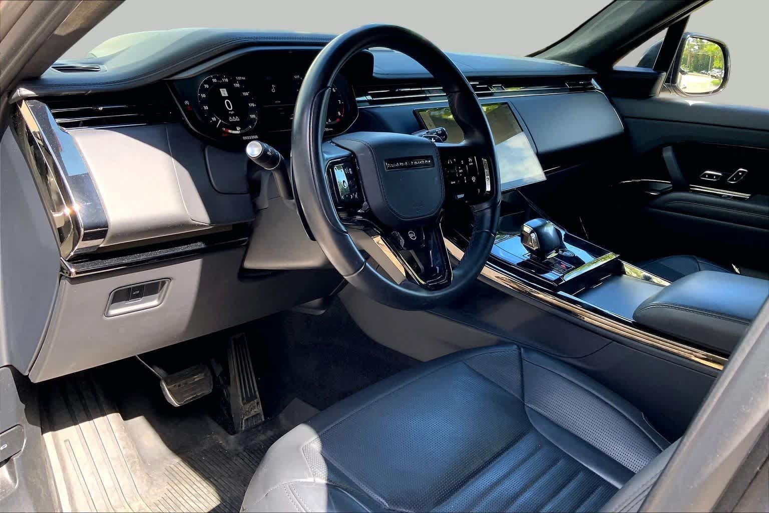 Used 2024 Land Rover Range Rover Sport AWD/4WD image 17