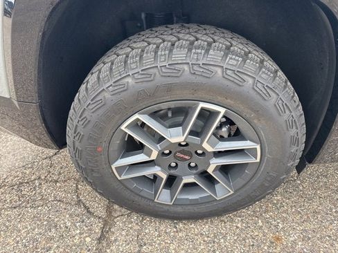 New 2026 GMC Terrain AT4 image 13