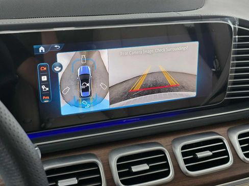 New 2026 Mercedes-Benz GLE 53 AMG 4MATIC image 30