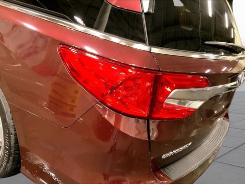 Used 2018 Honda Odyssey EX image 29