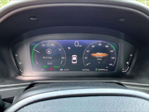 Used 2024 Honda Accord Sport image 12