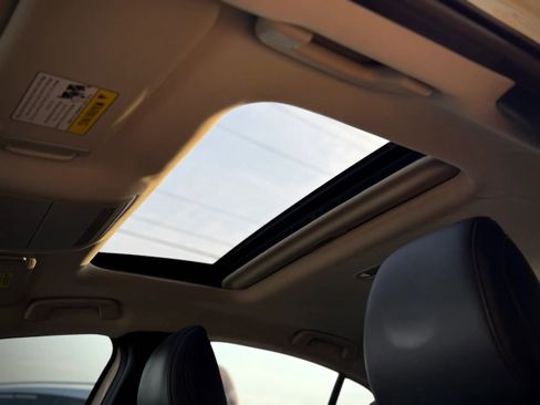 Used 2021 MAZDA MAZDA3 AWD 2.5 Turbo Sedan image 10