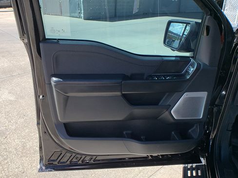 Used 2023 Ford F150 Raptor AWD/4WD image 11