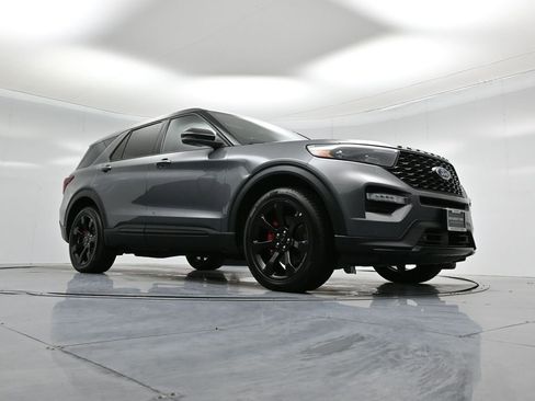 Certified 2022 Ford Explorer ST w/ Equipment Group 401A image 51