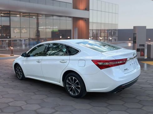 Used 2017 Toyota Avalon XLE FWD image 6