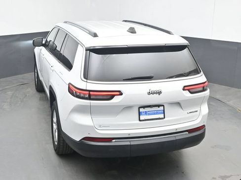 Used 2023 Jeep Grand Cherokee L Laredo RWD image 35