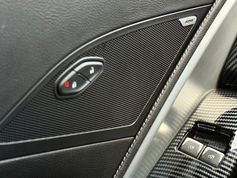 Used 2015 Chevrolet Corvette Stingray Coupe image 31