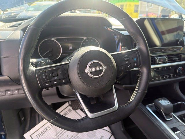 Used 2023 Nissan Pathfinder SL AWD/4WD image 15