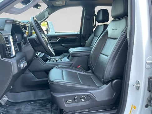 Used 2024 GMC Sierra 2500 Denali w/ Denali Reserve Package AWD/4WD image 10