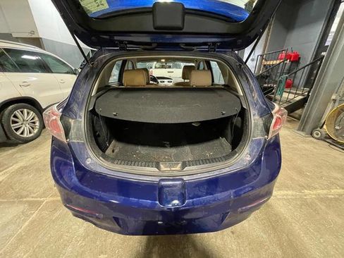 Used 2012 MAZDA MAZDA3 i Touring image 25