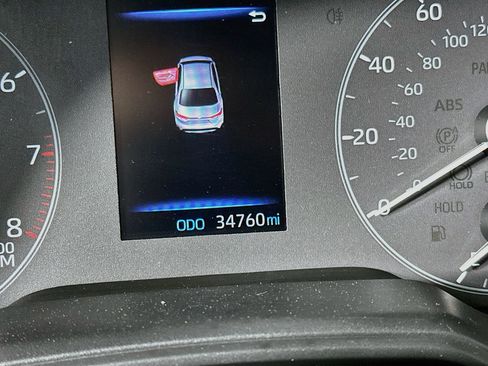Used 2025 Toyota Corolla LE FWD image 18