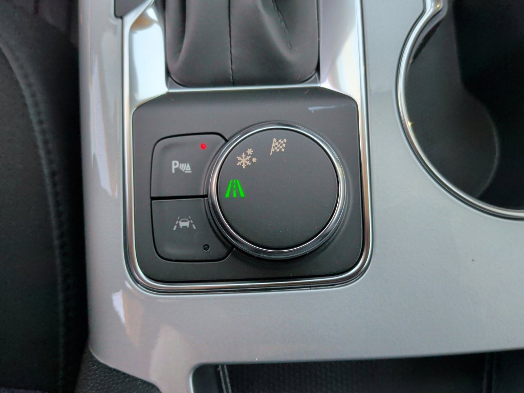 New 2026 Chevrolet Blazer LT w/ Convenience Package FWD image 26