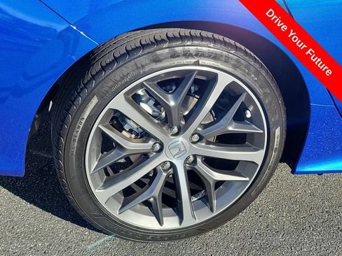 Used 2024 Honda Civic Touring image 29