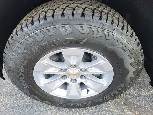 New 2026 Chevrolet Silverado 1500 W/T w/ WT Value Package AWD/4WD image 9
