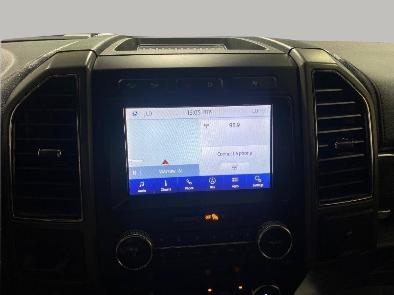 Used 2020 Ford Expedition XLT w/ Equipment Group 202A AWD/4WD image 12