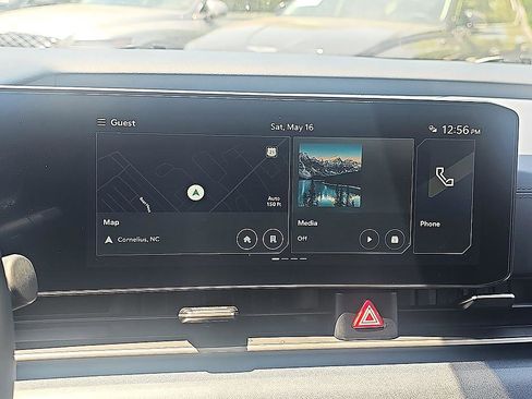 Used 2025 Kia Carnival SX FWD image 27