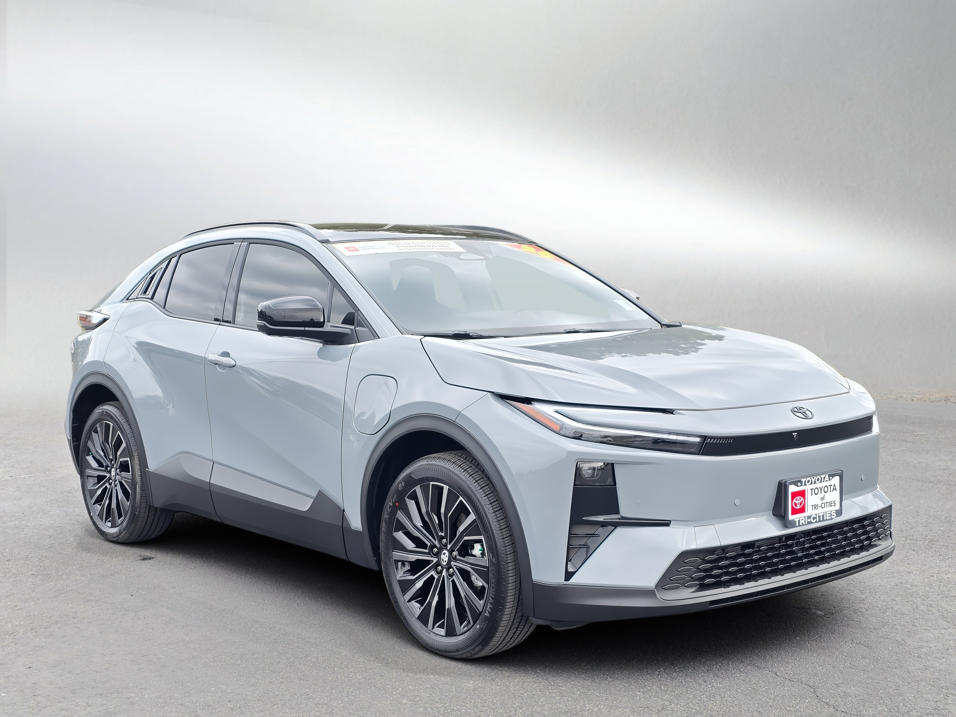 Certified 2026 Toyota C-HR AWD/4WD image 7
