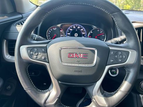 Used 2022 GMC Terrain Denali w/ LPO, Roadside Safety Package AWD/4WD image 18