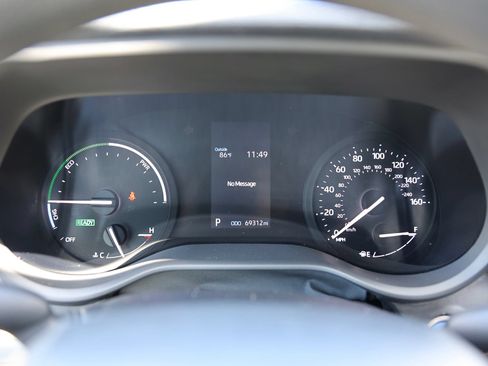 Used 2021 Toyota Sienna LE AWD/4WD image 40