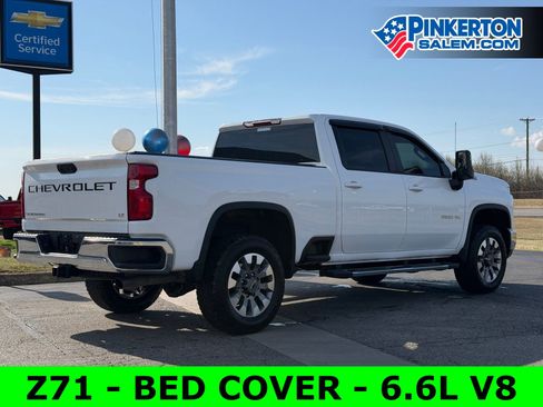 Used 2025 Chevrolet Silverado 2500 LT image 4