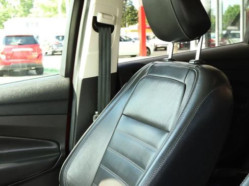 Used 2018 Ford Escape SEL AWD/4WD image 16