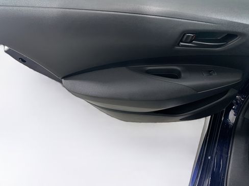 Used 2024 Toyota Corolla LE image 25