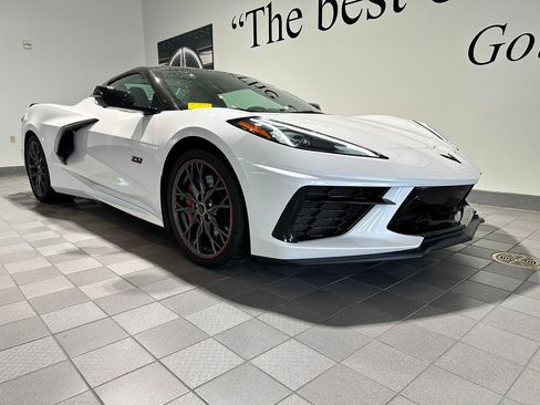 Used 2023 Chevrolet Corvette Stingray Premium Conv w/ Z51 Performance Package RWD image 1