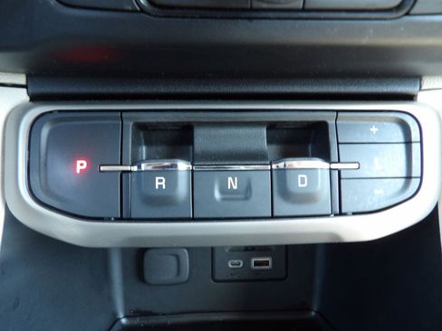 Used 2022 GMC Acadia Denali w/ Denali Ultimate Package FWD image 24