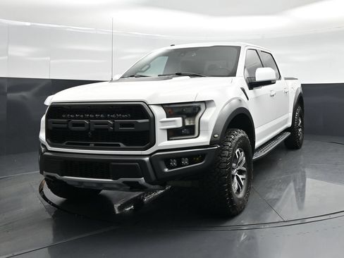 Used 2018 Ford F150 Raptor w/ Equipment Group 802A Luxury AWD/4WD image 54