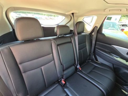 Used 2020 Nissan Murano SV w/ Premium Package FWD image 14