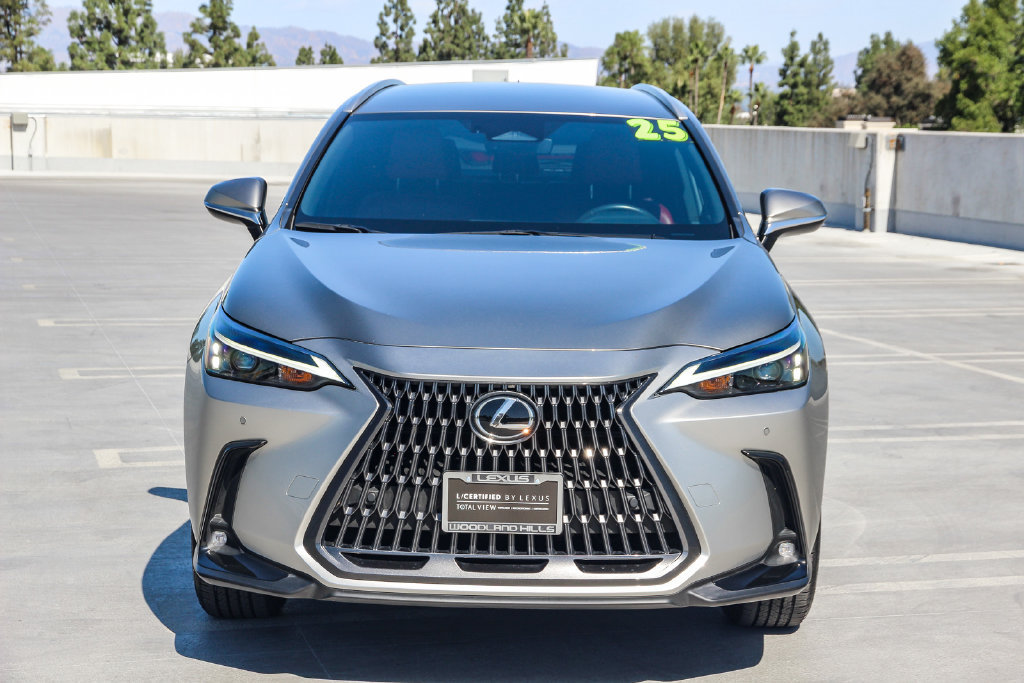 Certified 2025 Lexus NX 350h AWD image 2