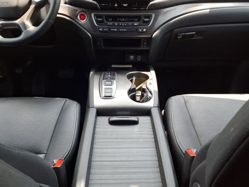 Used 2023 Honda Passport EX-L image 18