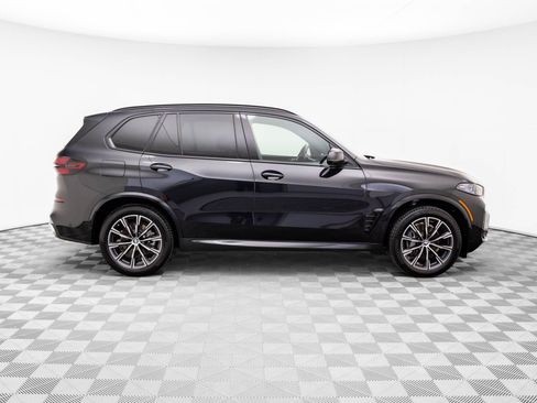 Certified 2025 BMW X5 xDrive40i w/ Executive Package image 6