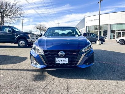 Used 2023 Nissan Altima 2.5 SR