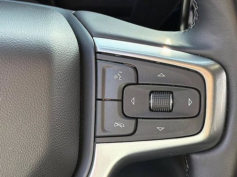 Used 2024 Chevrolet Silverado 1500 LT AWD/4WD image 17