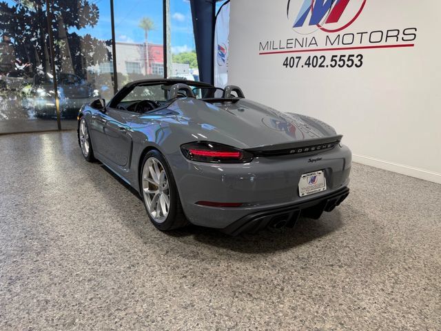 Used 2023 Porsche 718 Boxster Spyder RWD image 3
