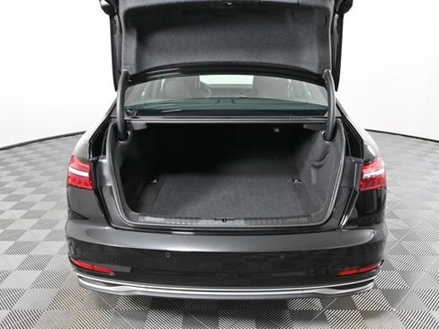 Used 2024 Audi A6 Premium Plus image 12