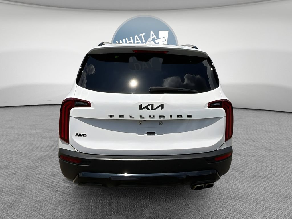 Certified 2022 Kia Telluride SX w/ SX Prestige Package AWD/4WD image 5