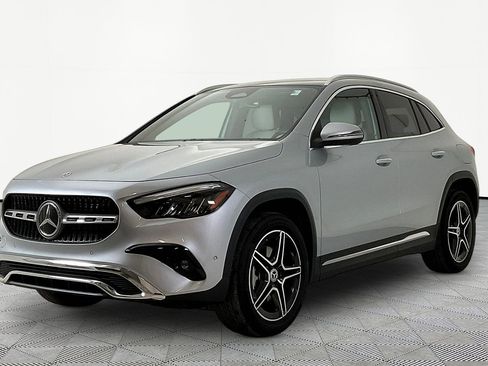 Certified 2026 Mercedes-Benz GLA 250 4MATIC image 1