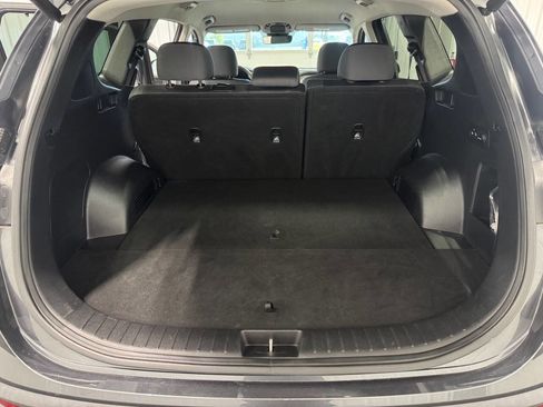 Used 2021 Hyundai Santa Fe SEL w/ Convenience Package image 18