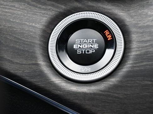 New 2025 Jeep Grand Cherokee L Overland image 36