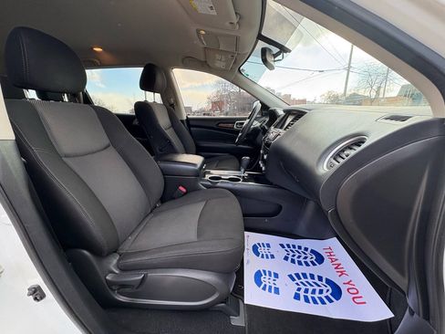 Used 2020 Nissan Pathfinder SV FWD image 20