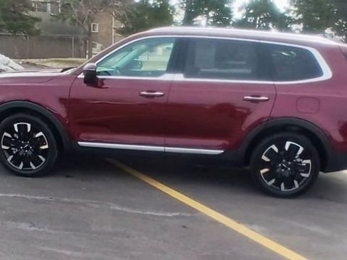 Certified 2023 Kia Telluride SX Prestige image 8
