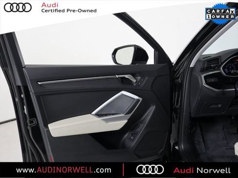 Certified 2025 Audi Q3 2.0T Premium w/ Convenience Package image 22