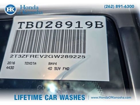 Used 2016 Toyota RAV4 LE FWD image 26