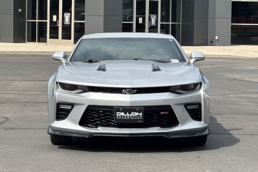 Used 2018 Chevrolet Camaro SS RWD image 12