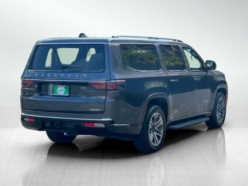 Used 2024 Jeep Wagoneer L Series II image 4
